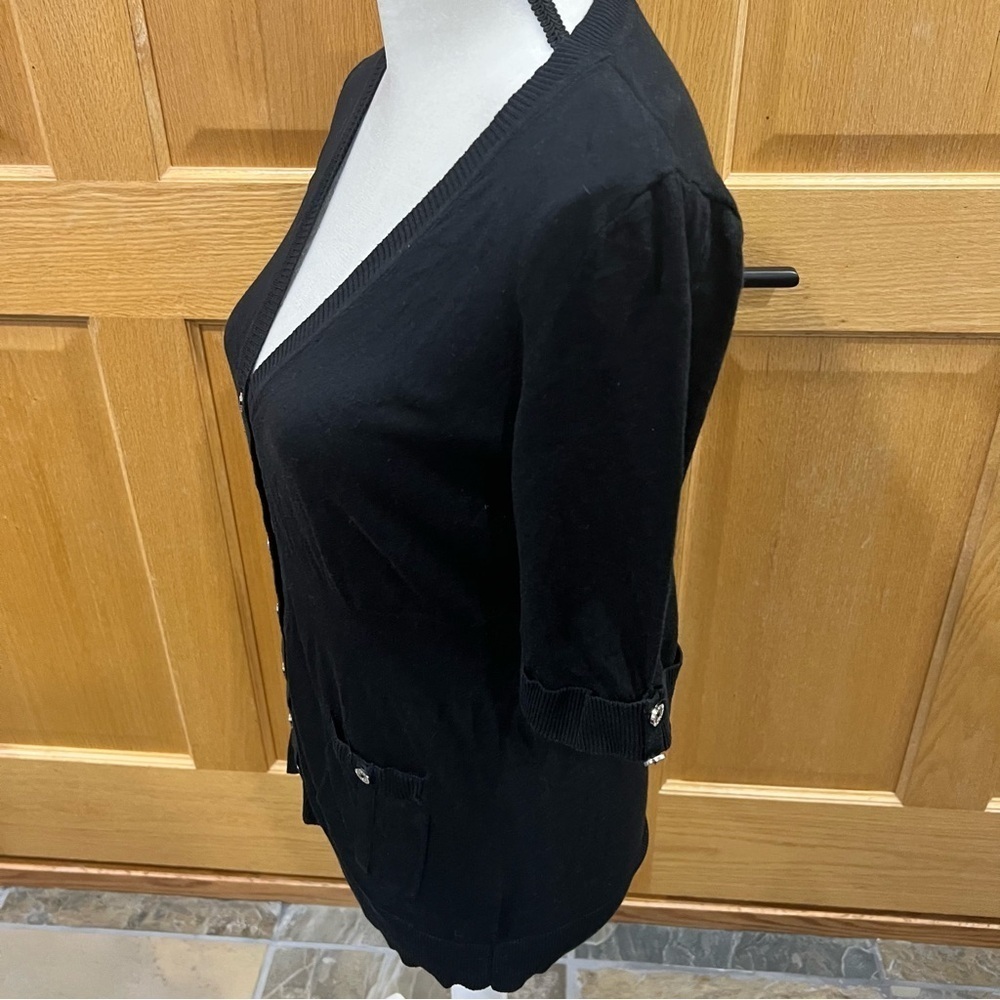 White House Black Market Cardigan Size M Black Short Sleeve Buttons V-neck